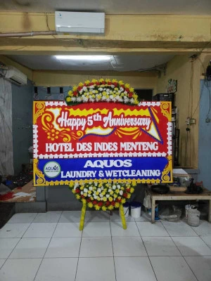 Papan Bunga di Tempel Kulon Lelea