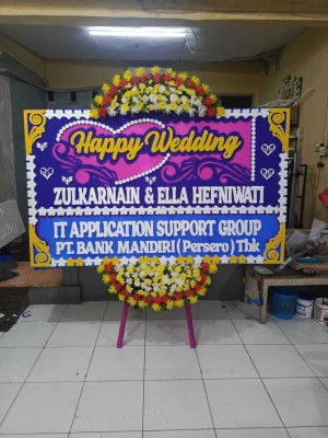 Papan Bunga di Tempel Kulon Lelea